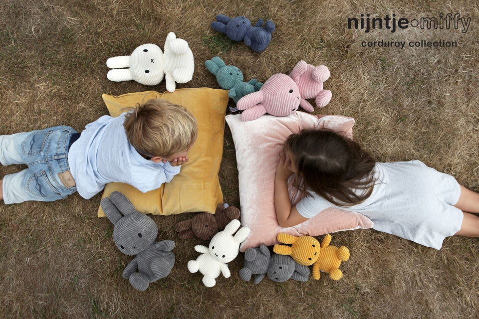 OFFICIAL MIFFY NIJNTJE SITTING SOFT TOY PLUSH DICK BRUNA COLLECTABLE